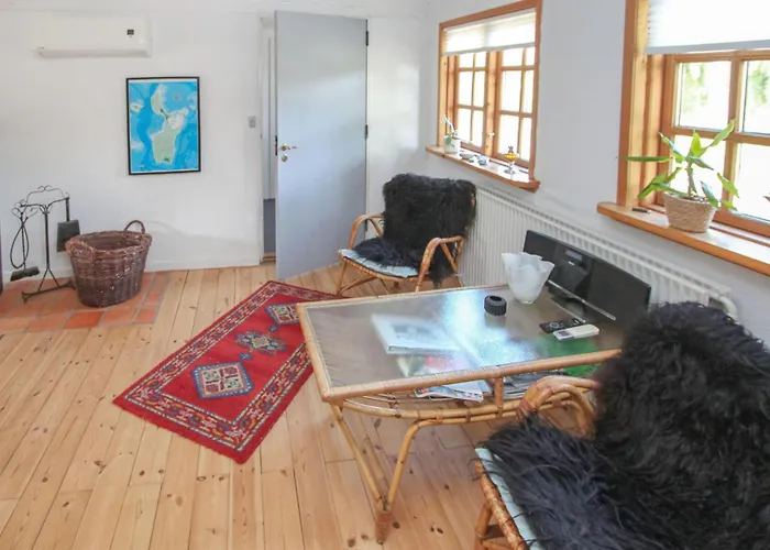4 Bedroom Cozy In Samso * Kolby Kås