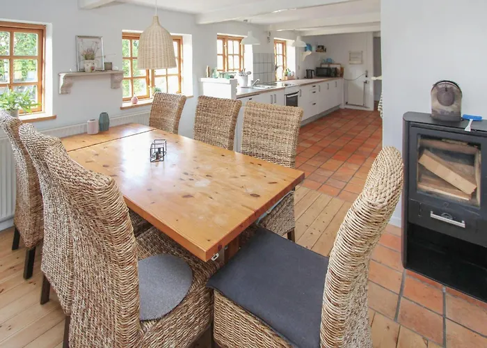Prázdninový dům 4 Bedroom Cozy In Samso