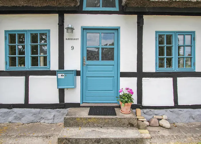 4 Bedroom Cozy In Samso Kolby Kås